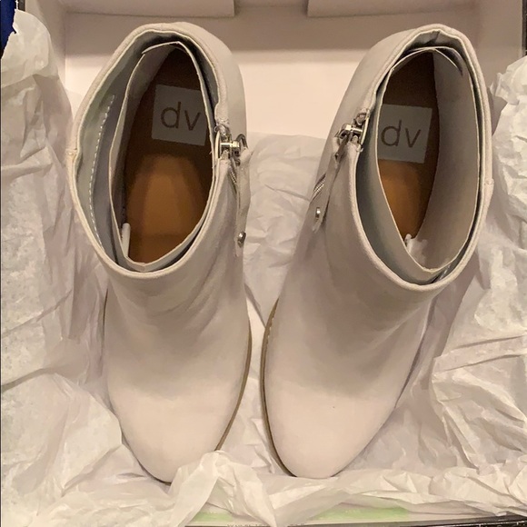 DV by Dolce Vita Emerson ankle boots 10W - Picture 7 of 8